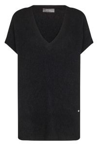 mos-mosh-neuleliivi-chia-knit-slipover-musta-1