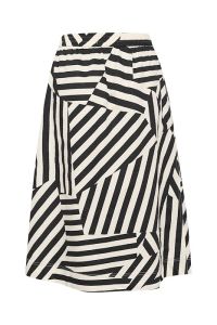 part-two-naisten-hame-emmeline-skirt-mustavalkoinen-2