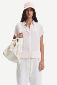 samsoe-and-samsoe-naisten-lyhythihainen-kauluspaita-majan-ss-shirt-9942-vaaleanpunainen-1
