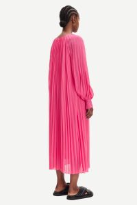samsoe-and-samsoe-naisten-mekko-ad-annmari-dress-6621-pinkki-2