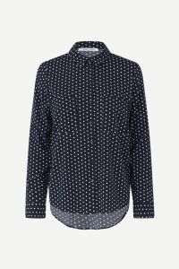 samsoe-and-samsoe-naisten-paita-milly-shirt-aop-9942-tummansininen-1