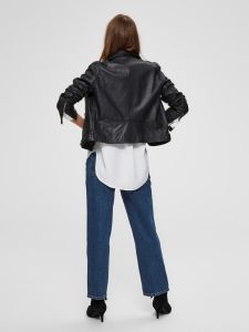 selected-femme-naisten-nahkatakki-katie-leather-jacket-musta-2