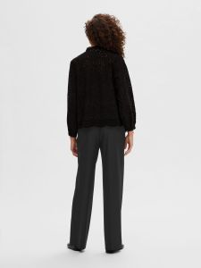 selected-femme-naisten-pusero-slftatiana-l-s-embr-shirt-noos-musta-2