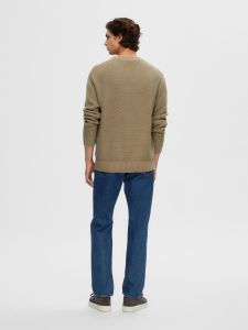 selected-miesten-neulepaita-bert-relaxed-knit-stu-crew-armeijanvihrea-2