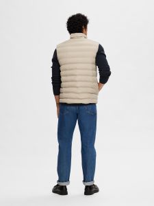 selected-miesten-toppaliivi-barry-quilted-gilet-beige-2