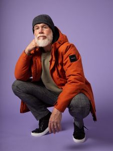 makia-miesten-parkatakki-grit-jacket-ttt-oranssi-1